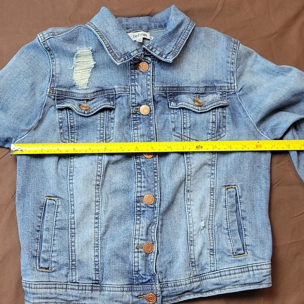 REFUGE Distressed Jean Trucker Jacket  M
